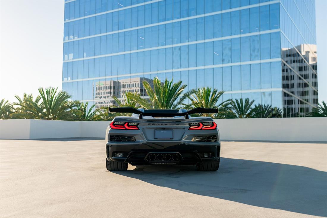 Grey Chevrolet Corvette C8 Z06, rental photo 4 of 20