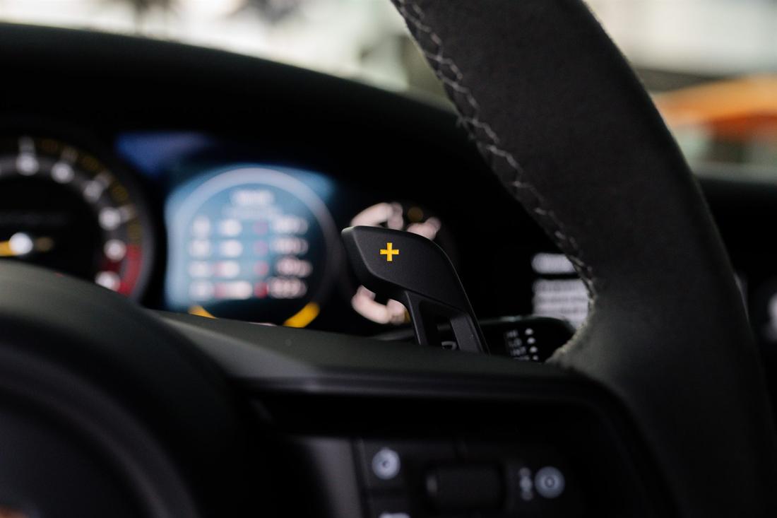 Grey Porsche 911 GT3 RS, rental photo 16 of 26
