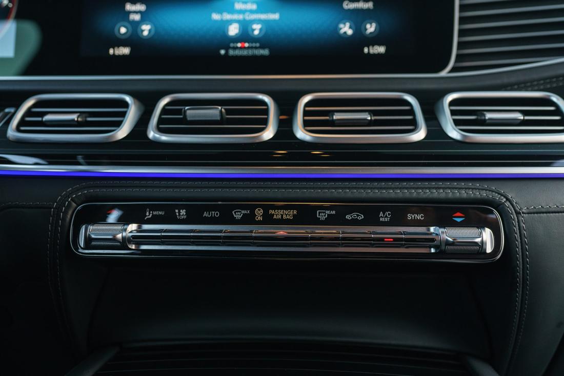 Silver Mercedes-Maybach GLS 600, rental photo 12 of 24