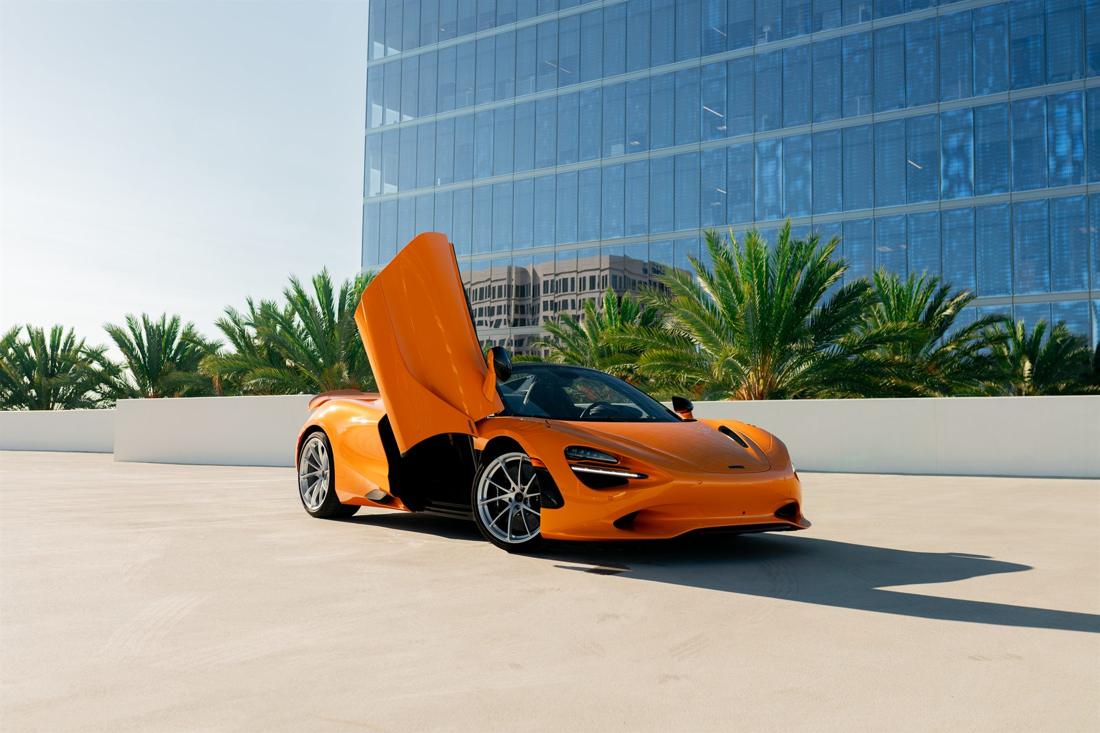 Orange McLaren 750S, rental photo 4 of 25