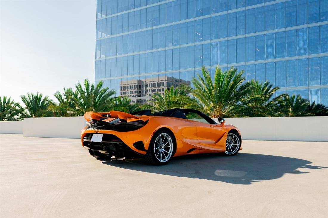 Orange McLaren 750S, rental photo 7 of 25