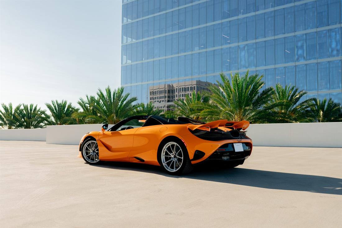 Orange McLaren 750S, rental photo 8 of 25