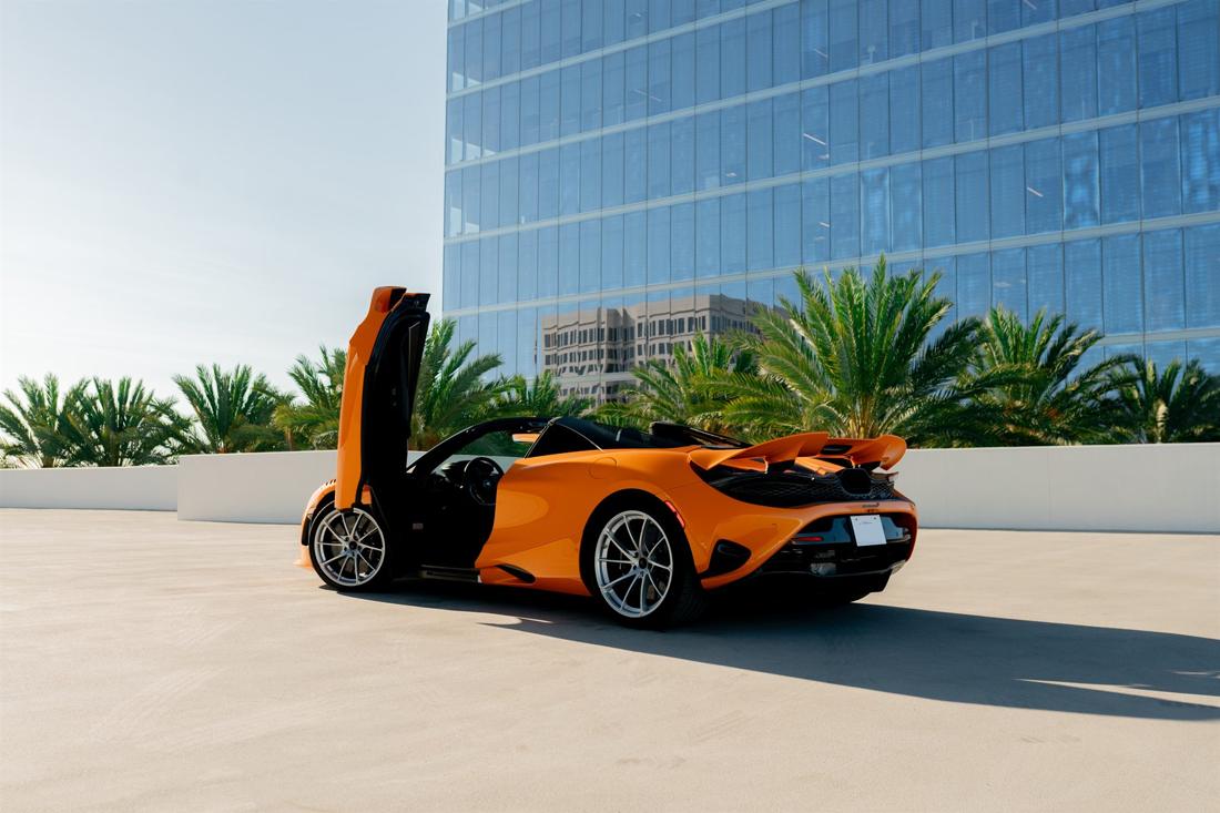 Orange McLaren 750S, rental photo 9 of 25
