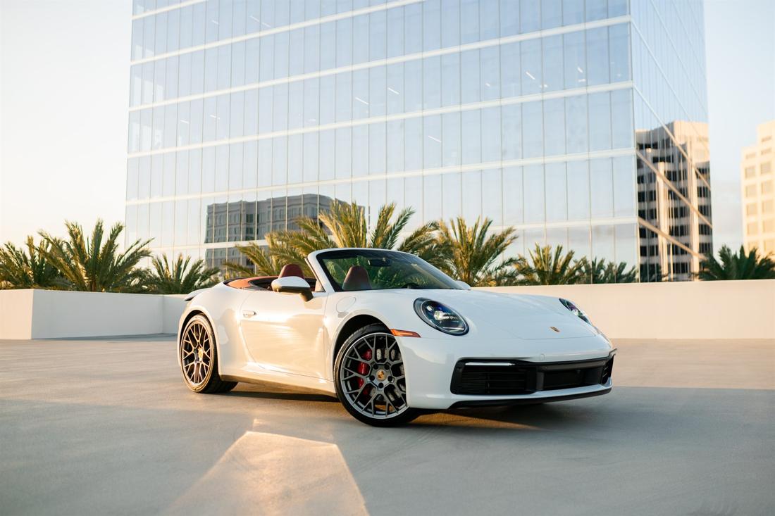 White Porsche 911 Cabriolet, rental photo 4 of 20