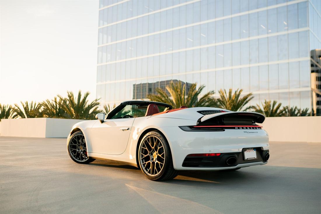 White Porsche 911 Cabriolet, rental photo 6 of 20
